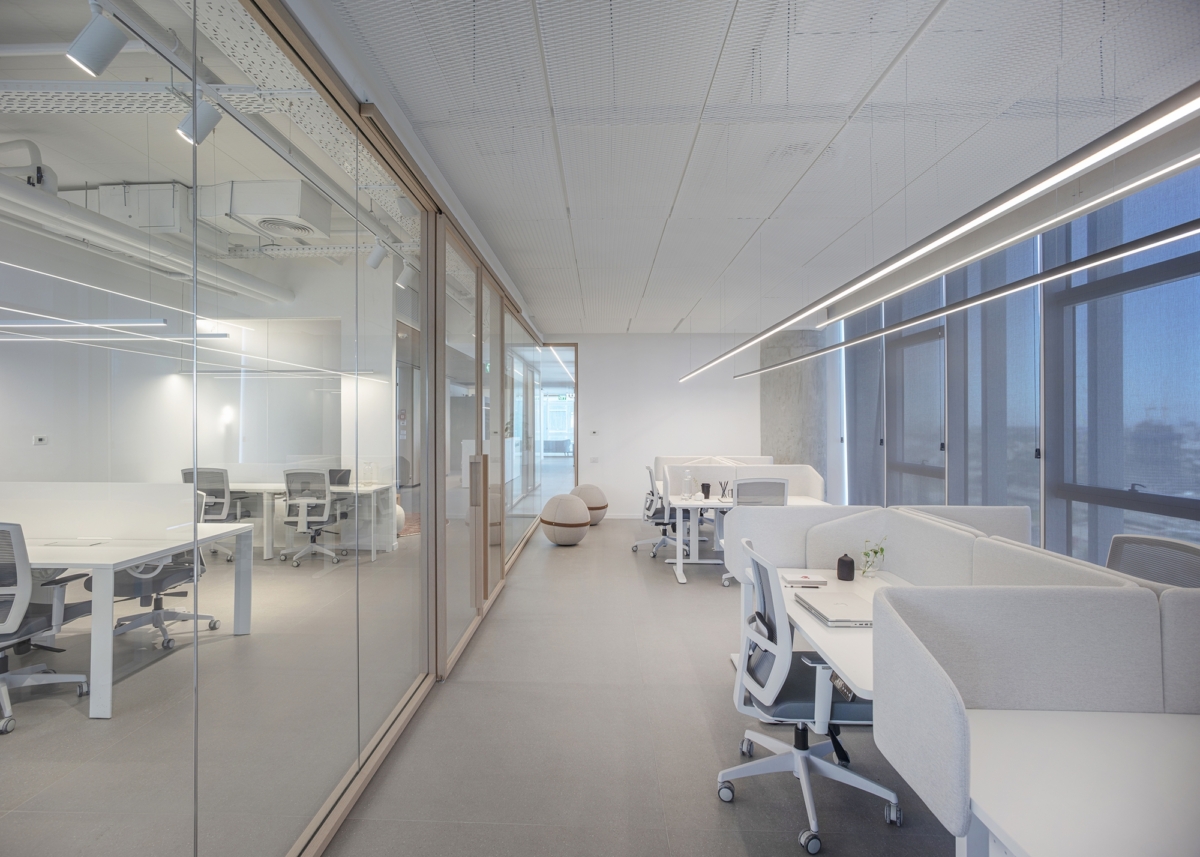中小型 IT 科技办公室装修设计浏览800㎡_IT科技_项目案例_上海abpay爱博钱包官网装潢官网